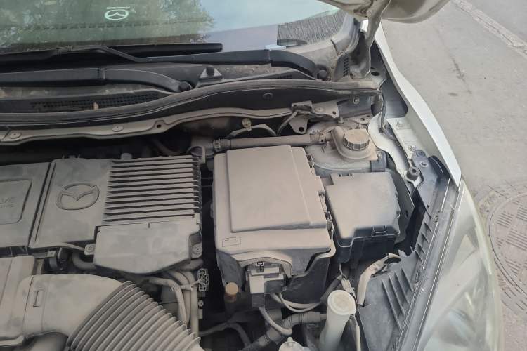 Used Mazda 2 2012 Hatchback Xuan Dong 1.5L Automatic Value Edition Engine Bay Left