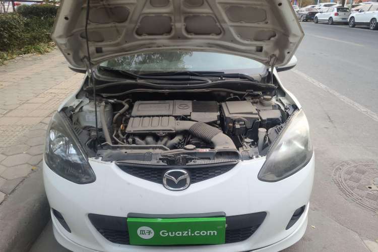 Used Mazda 2 2012 Hatchback Xuan Dong 1.5L Automatic Value Edition Engine Bay