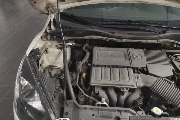 Used Mazda 2 2012 Hatchback Xuan Dong 1.5L Automatic Value Edition Engine Bay Right