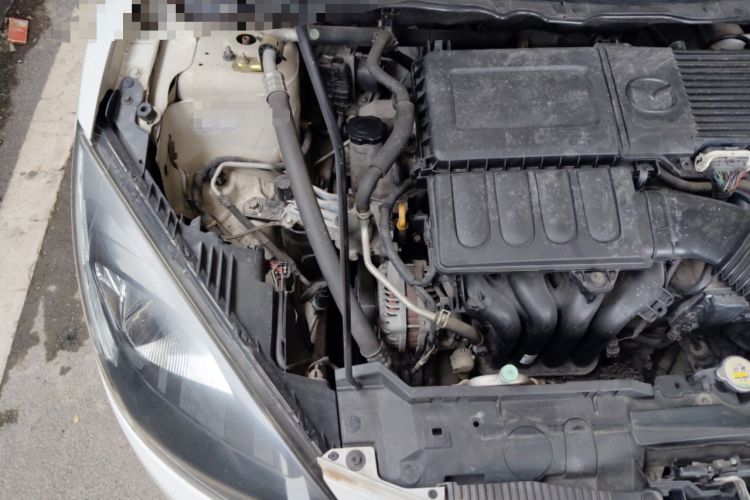 Used Mazda 2 2012 Hatchback Xuan Dong 1.5L Automatic Value Edition Engine Bay Right