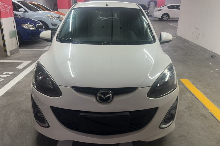 Used Mazda 2 2012 Hatchback Xuan Dong 1.5L Automatic Value Edition Exterior 1