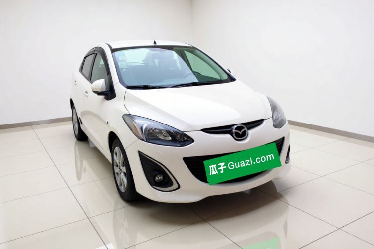 Used Mazda 2 2012 Sedan XuanDong 1.5L Automatic Fashion Edition Front Right 45 Deg