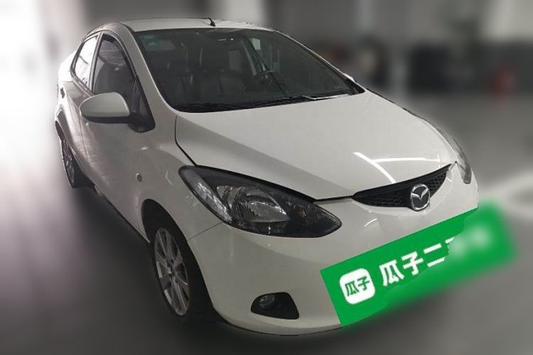 Used Mazda 2 2012 Hatchback Xuan Dong 1.5L Automatic Value Edition Front Right 45 Deg