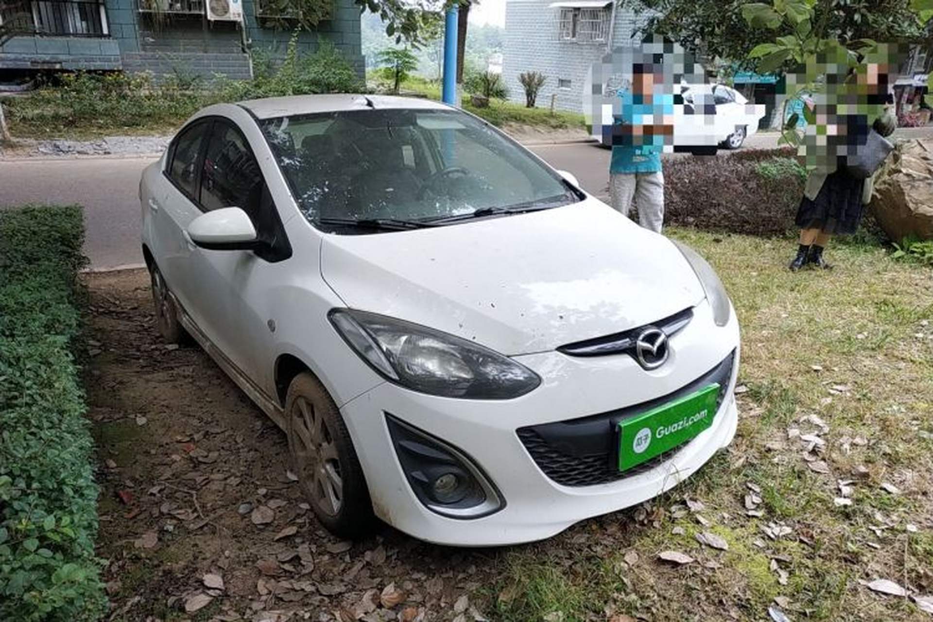 Used Mazda 2 2012 Sedan XuanDong 1.5L Manual Fashion Edition Front Right 45 Deg