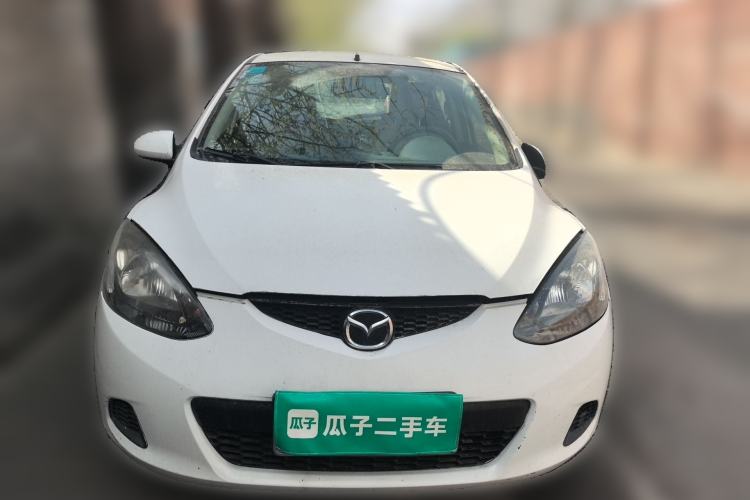 Used Mazda 2 2012 Hatchback Xuan Dong 1.3L Automatic Standard Edition Front