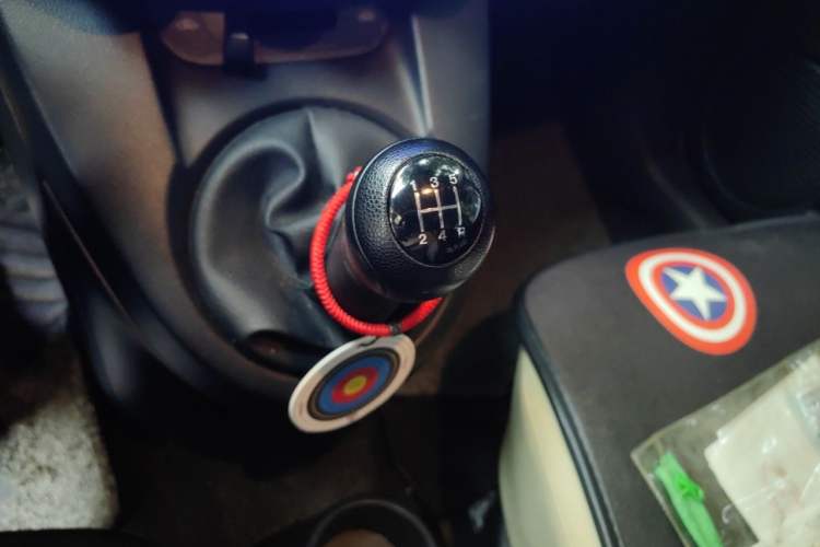 Used Mazda 2 2012 Hatchback Xuan Dong 1.3L Manual Standard Edition Gear Lever