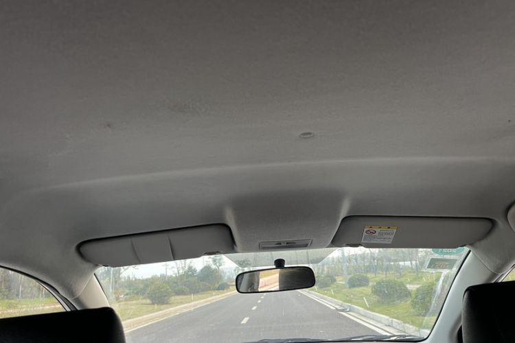 Used Mazda 2 2012 Hatchback Xuan Dong 1.5L Automatic Value Edition Headliner