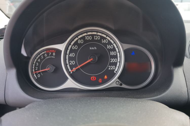 Used Mazda 2 2012 Hatchback Xuan Dong 1.5L Automatic Value Edition Instrument Cluster