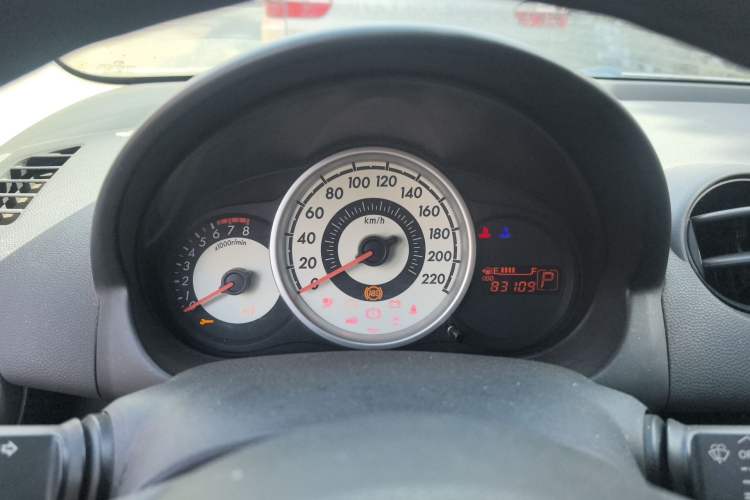 Used Mazda 2 2012 Hatchback Xuan Dong 1.3L Automatic Standard Edition Instrument Cluster