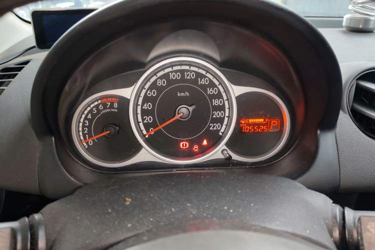 Used Mazda 2 2012 Hatchback Xuan Dong 1.5L Automatic Value Edition Instrument Cluster