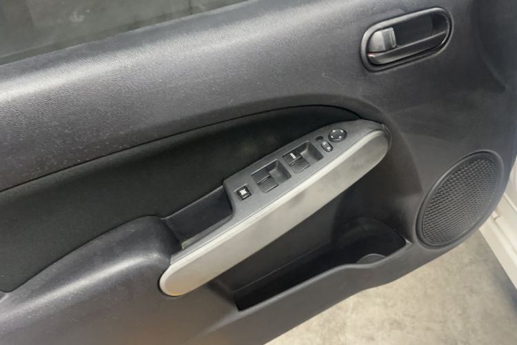 Used Mazda 2 2012 Hatchback Xuan Dong 1.5L Automatic Value Edition Interior 1