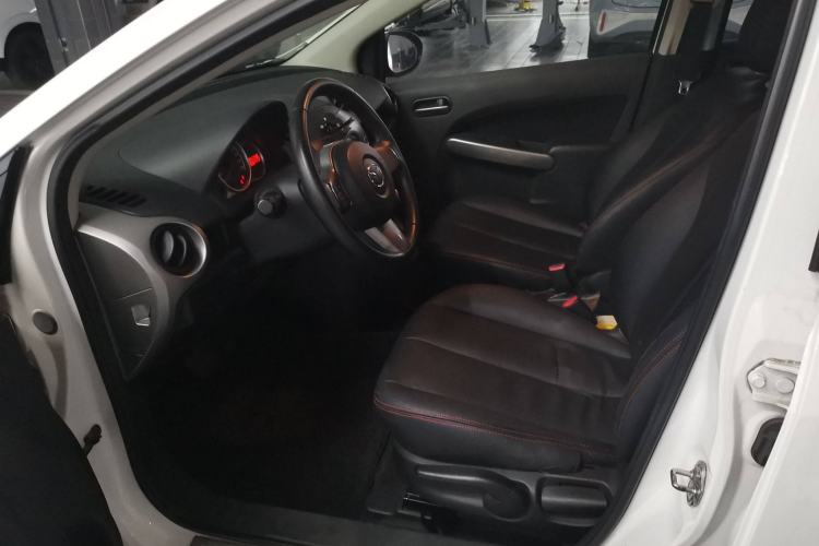 Used Mazda 2 2012 Hatchback Xuan Dong 1.5L Automatic Value Edition Left Front Seat