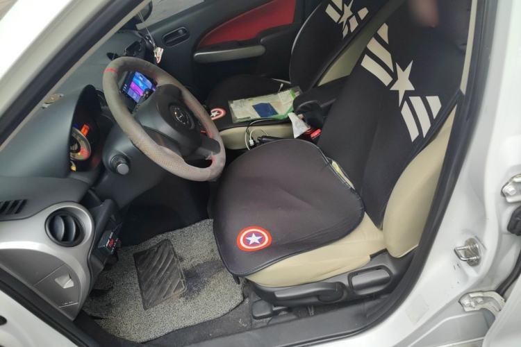 Used Mazda 2 2012 Hatchback Xuan Dong 1.3L Manual Standard Edition Left Front Seat