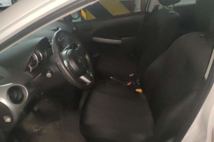 Used Mazda 2 2012 Hatchback Xuan Dong 1.5L Automatic Value Edition Left Front Seat