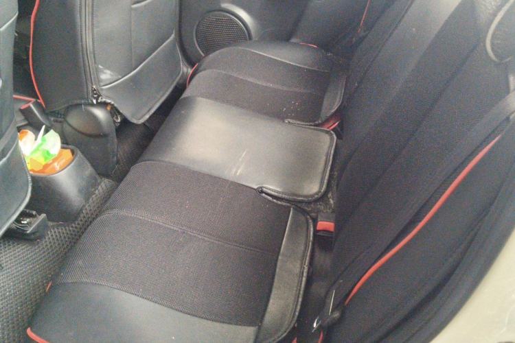 Used Mazda 2 2012 Sedan XuanDong 1.5L Automatic Fashion Edition Left Rear Seat