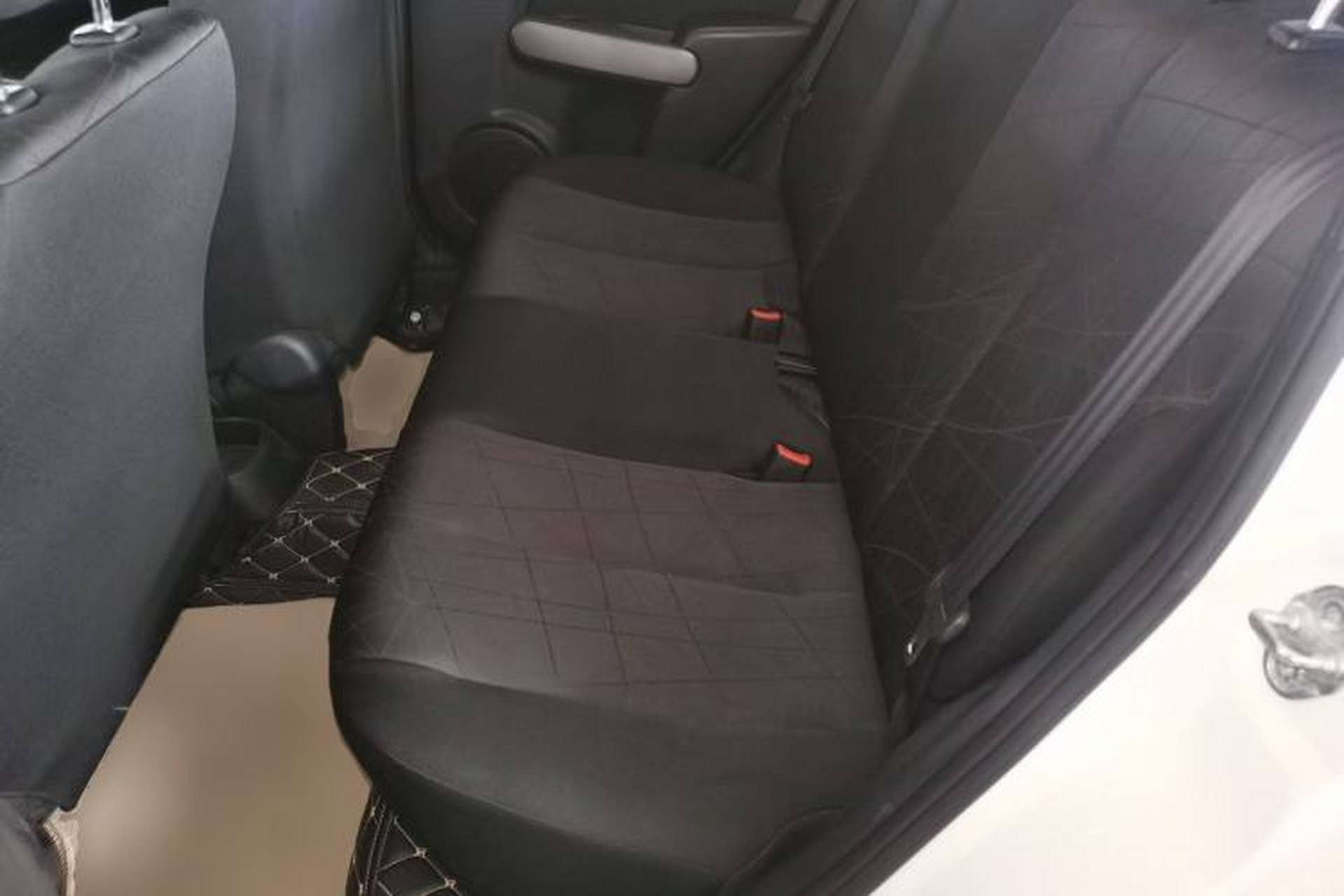 Used Mazda 2 2012 Sedan XuanDong 1.5L Manual Fashion Edition Left Rear Seat