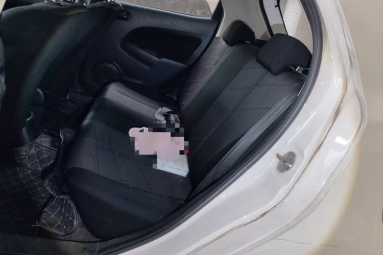 Used Mazda 2 2012 Hatchback Xuan Dong 1.5L Automatic Value Edition Left Rear Seat