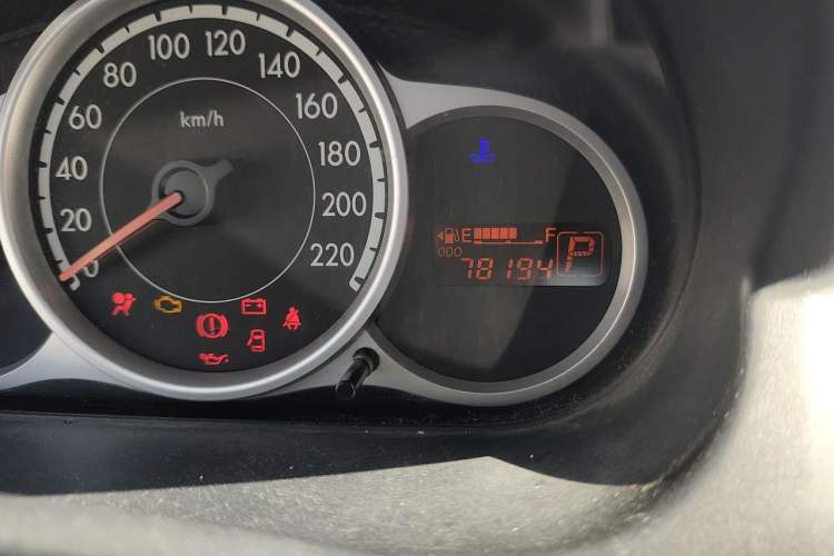 Used Mazda 2 2012 Hatchback Xuan Dong 1.5L Automatic Value Edition Odometer Close Up