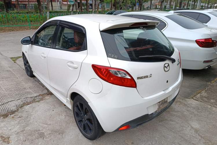 Used Mazda 2 2012 Hatchback Xuan Dong 1.5L Automatic Value Edition Rear Left 45 Deg