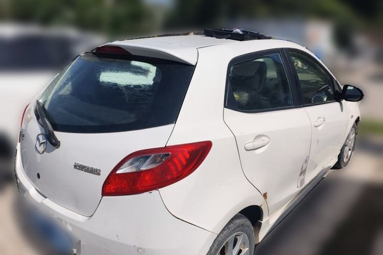 Used Mazda 2 2012 Hatchback Xuan Dong 1.5L Automatic Value Edition Rear Right 45 Deg