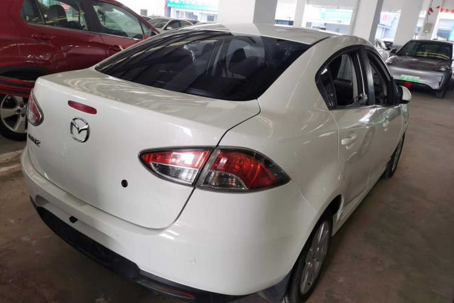 Used Mazda 2 2012 Sedan XuanDong 1.5L Manual Fashion Edition Rear Right 45 Deg