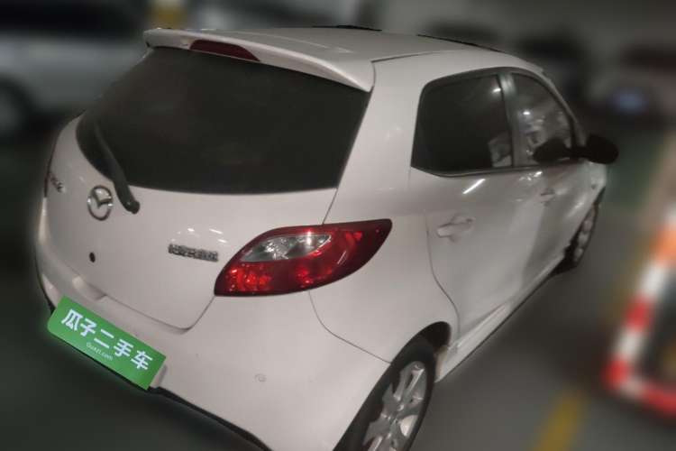 Used Mazda 2 2012 Hatchback Xuan Dong 1.5L Automatic Value Edition Rear Right 45 Deg