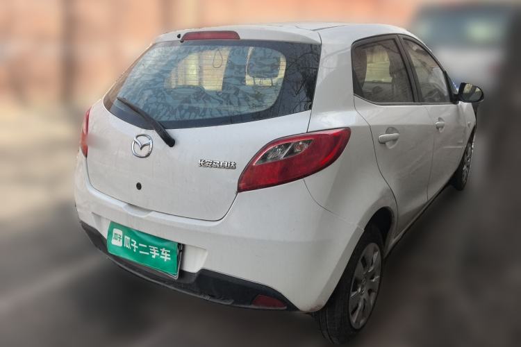 Used Mazda 2 2012 Hatchback Xuan Dong 1.3L Automatic Standard Edition Rear Right 45 Deg