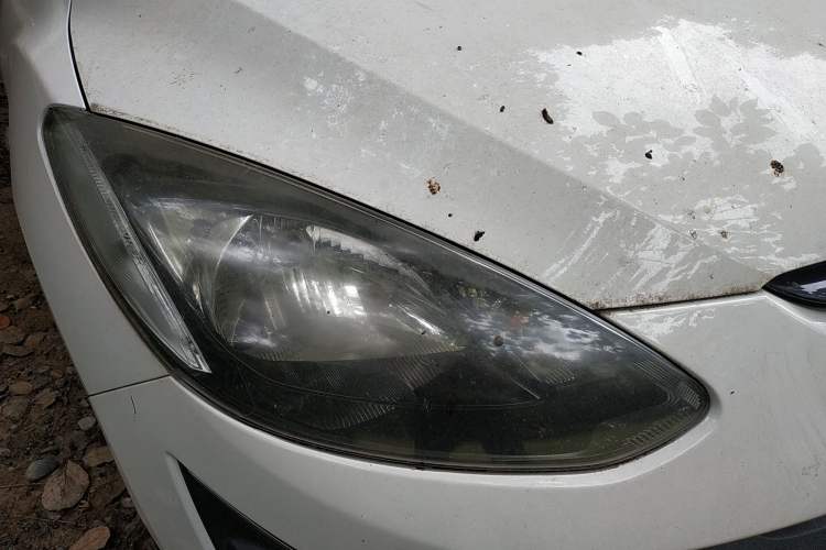 Used Mazda 2 2012 Sedan XuanDong 1.5L Manual Fashion Edition Right Front Headlight