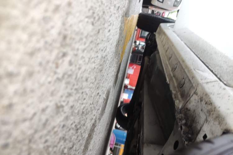 Used Mazda 2 2012 Hatchback Xuan Dong 1.3L Manual Standard Edition Right Side Sill