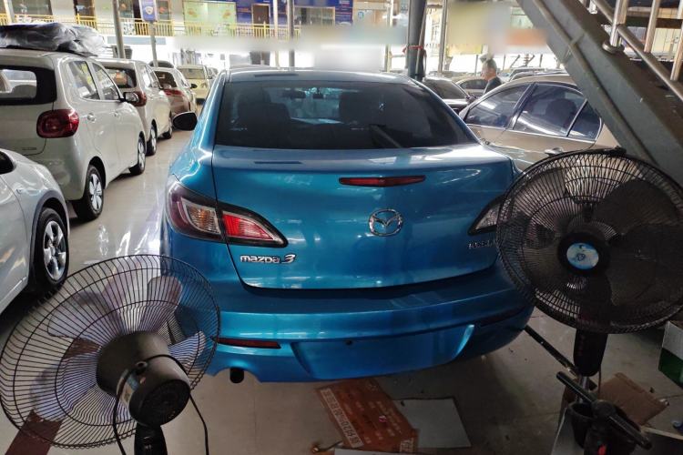 Used Mazda 3 2011 Sedan 1.6L Automatic Comfort Model Exterior 4