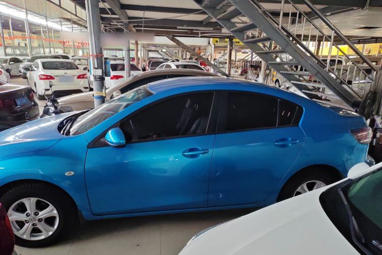 Used Mazda 3 2011 Sedan 1.6L Automatic Comfort Model Exterior 5