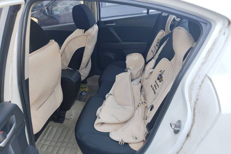 Used Mazda 3 2015 Sedan 1.6L Manual Elite Model Left Rear Seat