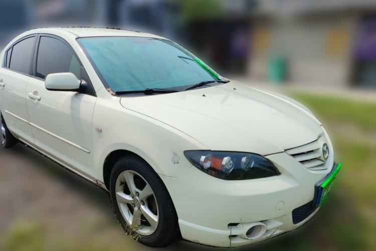 Used Mazda 3 2006 2.0L Automatic Standard Edition Front Right 45 Deg