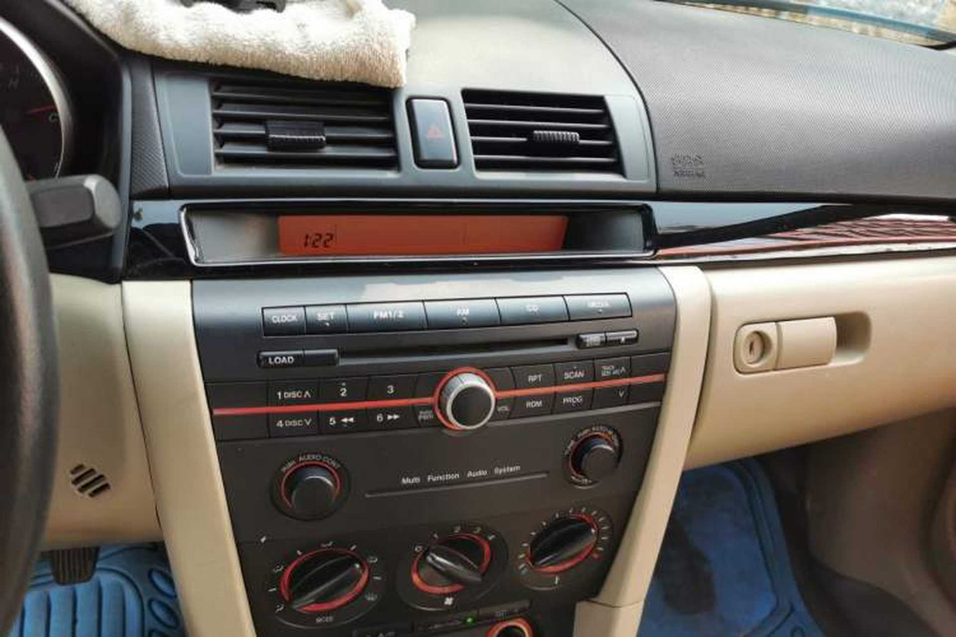Used Mazda 3 2007 1.6L Manual Standard Edition Audio And AC Panel