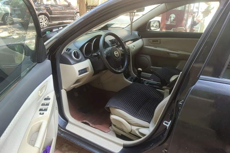 Used Mazda 3 2007 1.6L Manual Standard Edition Driver Seat