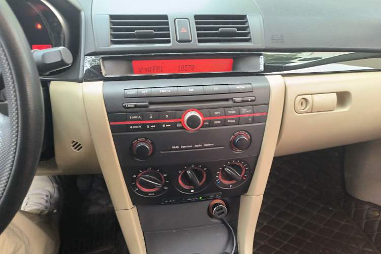 Used Mazda 3 2007 1.6L Manual Standard Edition Audio And AC Panel