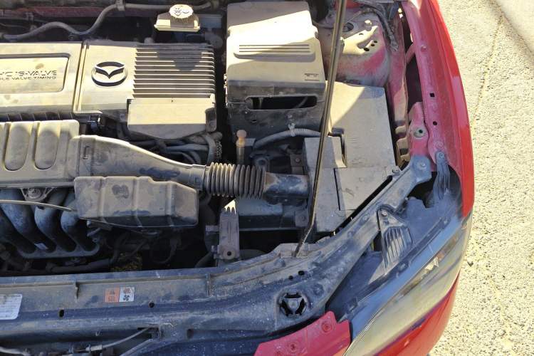 Used Mazda 3 2007 1.6L Automatic Standard Edition Engine Bay Left
