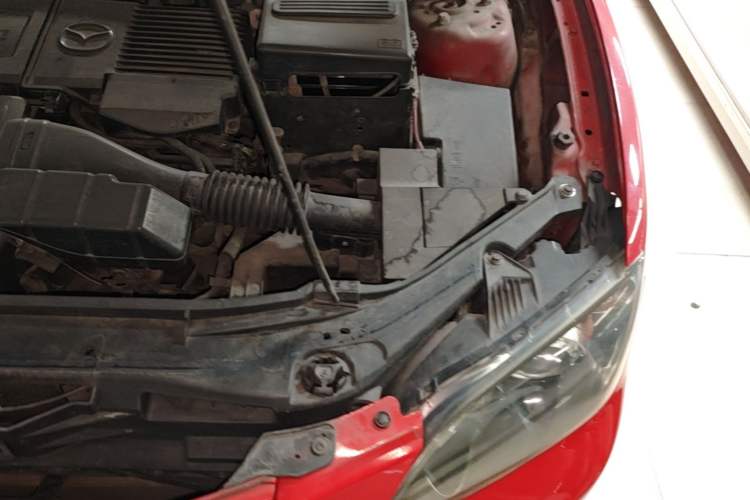 Used Mazda 3 2007 1.6L Automatic Standard Edition Engine Bay Left