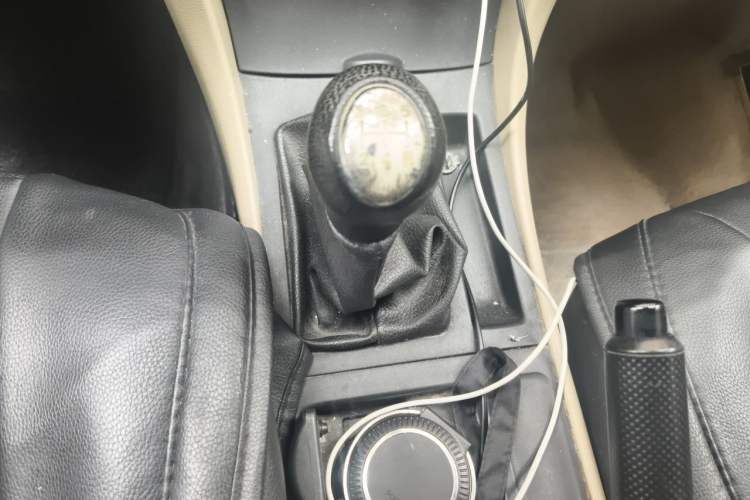 Used Mazda 3 2007 1.6L Manual Standard Edition Gear Lever