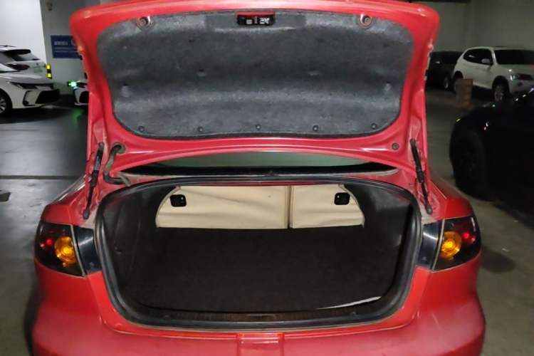 Used Mazda 3 2007 1.6L Manual Standard Edition Trunk