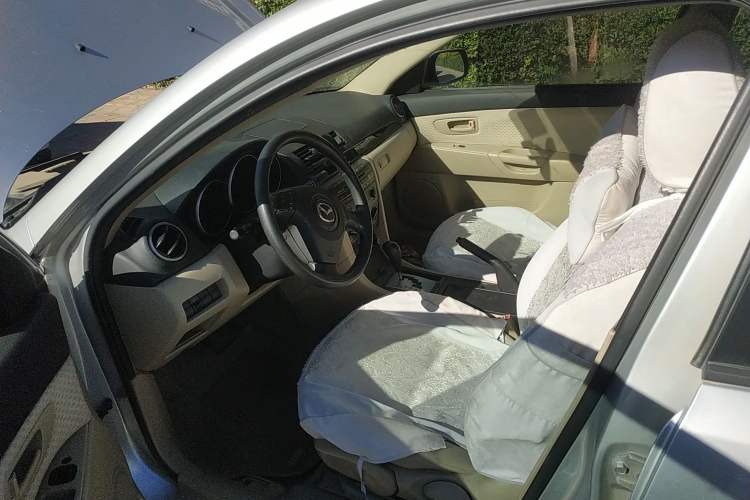 Used Mazda 3 2007 1.6L Automatic Standard Edition Driver Seat