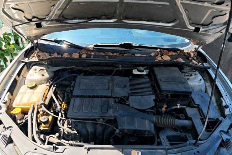 Used Mazda 3 2007 1.6L Automatic Luxury Model Engine Bay