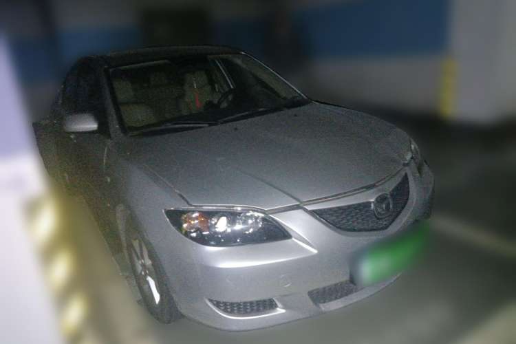 Used Mazda 3 2007 1.6L Automatic Standard Edition Front Right 45 Deg
