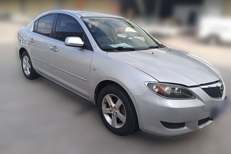 Used Mazda 3 2007 1.6L Automatic Luxury Model Front Right 45 Deg