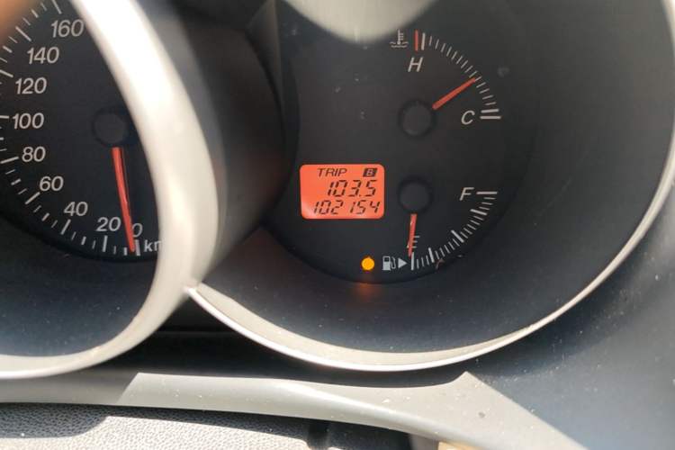 Used Mazda 3 2007 1.6L Automatic Luxury Model Odometer Close Up