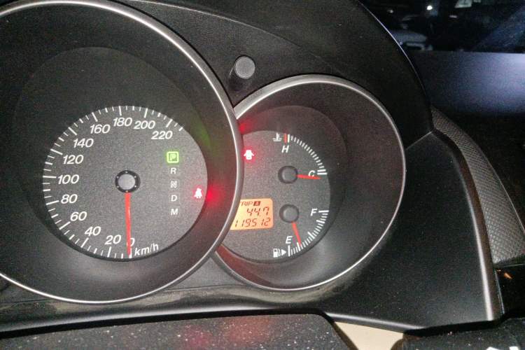 Used Mazda 3 2007 1.6L Automatic Standard Edition Odometer Close Up