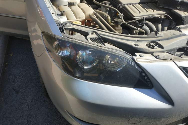 Used Mazda 3 2007 1.6L Automatic Standard Edition Right Front Headlight