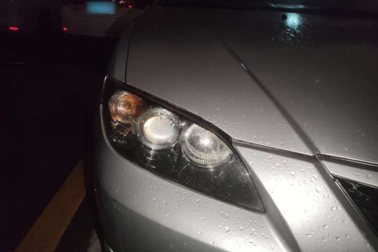 Used Mazda 3 2007 1.6L Automatic Standard Edition Right Front Headlight