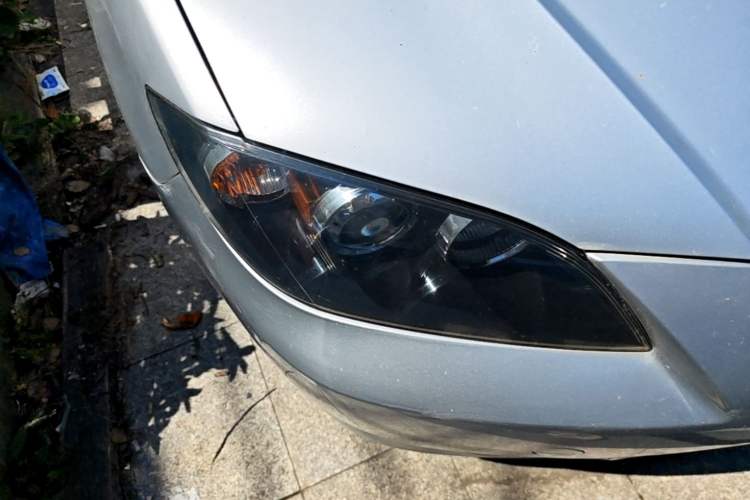 Used Mazda 3 2007 1.6L Automatic Luxury Model Right Front Headlight