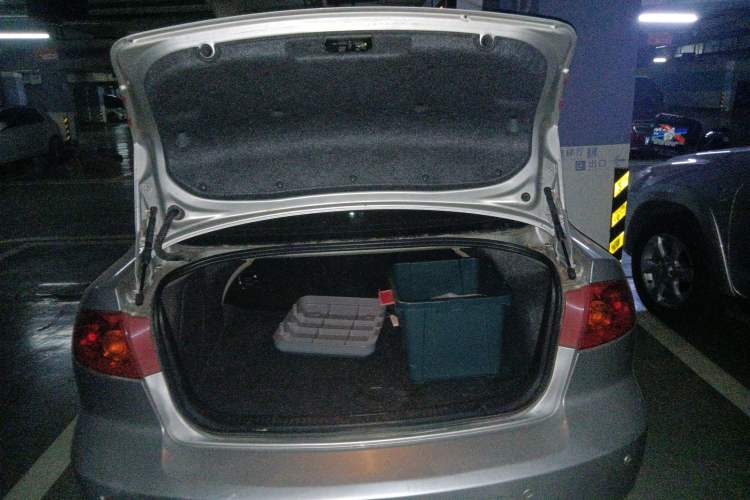 Used Mazda 3 2007 1.6L Automatic Standard Edition Trunk